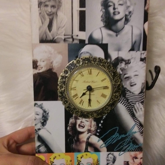 Marilyn Monroe Vintage Clock Jewelry Box - Picture 9 of 9